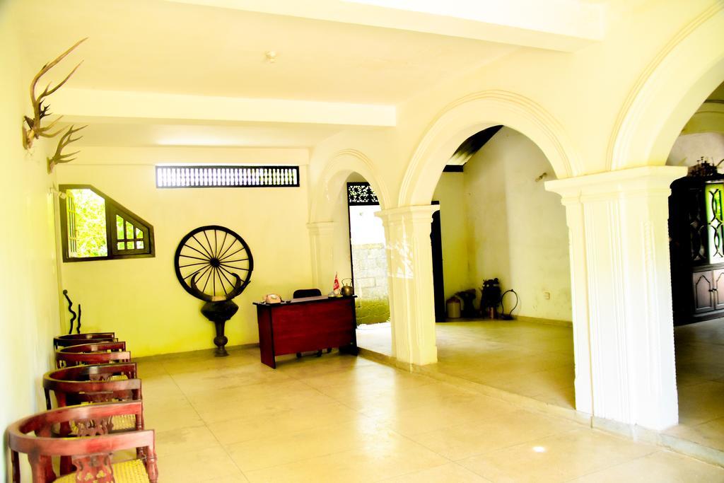 Hotel Berg House Unawatuna Esterno foto